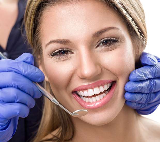 Cedar Park Teeth Whitening at Dentist